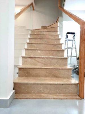 Đá marble vân gỗ Tino ốp lát cầu thang